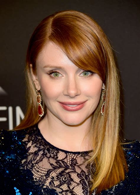 Bryce Dallas Howard This Is How The Stars At The Golden Globes Really