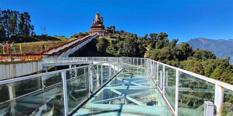 Mountain Glass Bridges In India That Offer 360 Degree Views Of Lofty Hills