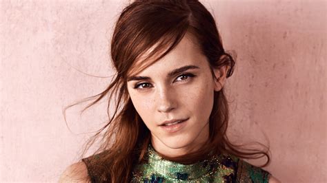 Actress Emma Watson With Brown Eyes Wallpapers And Images Wallpapers