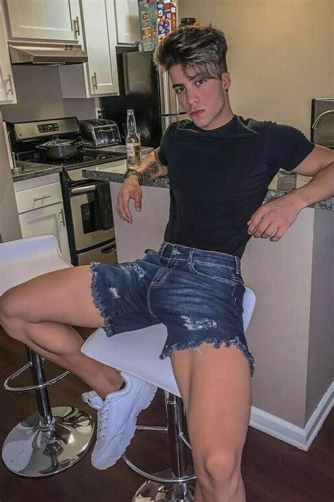 Male Hunk Beefcake Hot Legs Thighs Jock Gay Interest PHOTO X B EBay