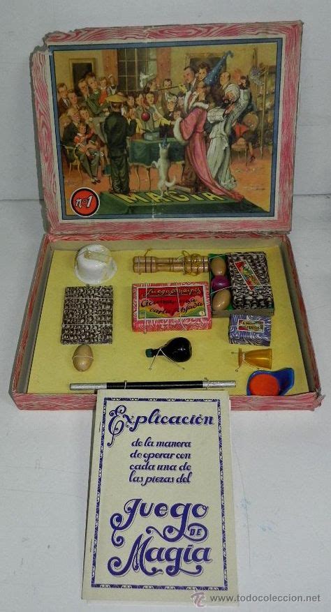 Antique Vintage Magicians Trunk Case Full Of Old Tricks Props Ebay