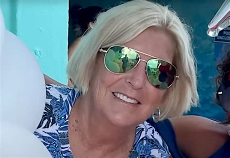 Woman 63 Dies After Being Impaled By Wind Swept Beach Umbrella