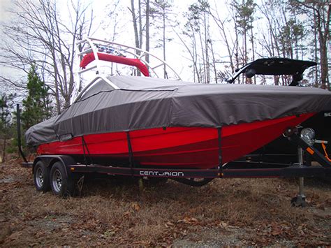 Inboard Motor Tower Boat With Ski Or Wakeboard Tower Boat Cover