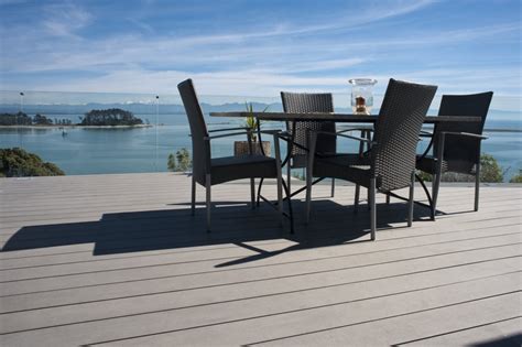 Designs inspired by nature without the practical drawbacks of real wood and timber. BiForm Offers Composite Decking for New Zealand's Sun - EBOSS