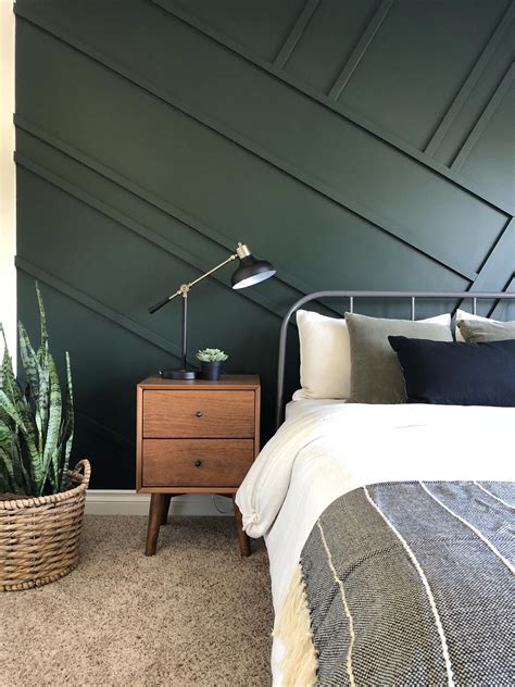 Cool Forest Green Accent Wall Basementcabinets Green Bedroom Walls