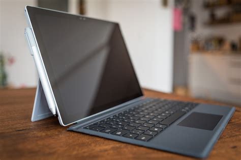 Microsoft Surface Pro 4 Das Perfekte Tabletlaptop Für Den Education