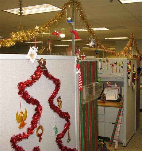 Choose a theme that employees can relate to, such as christmas decorations or decorating for a local cause. 5 Ideas for Recognizing Reps During Customer Service Week ...