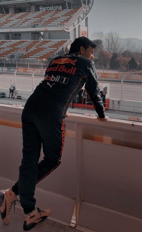 Checo Perez Redbull Aesthetic F1 Testing Barcelona Carlos Sainz Autos Refresco Sabroso