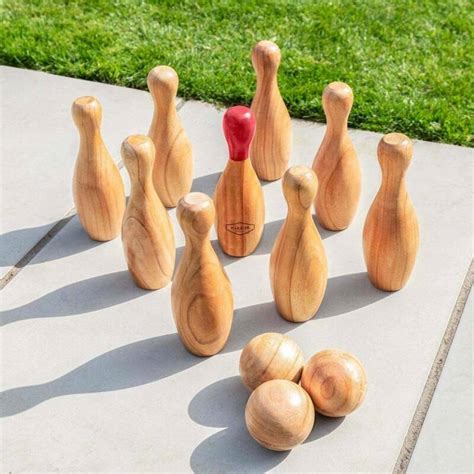 Harrier Wooden Skittles Set Net World Sports