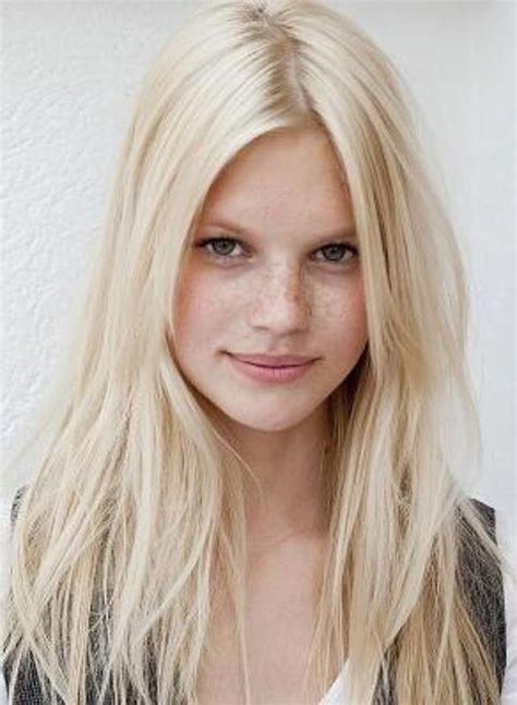 30 Interesting Light Blonde Hair Color Shades And Styles