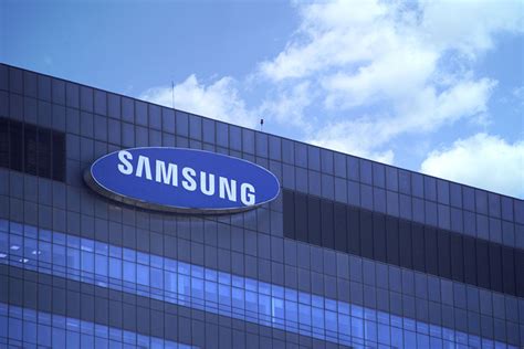 South Korea Samsung Shuts Premium Phone Plant In South Korea