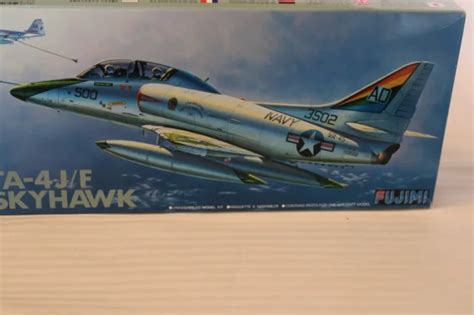 172 Scale Fujimi Ta 4jf Skyhawk Jet Model Kit F 25 Bn Open Box 52