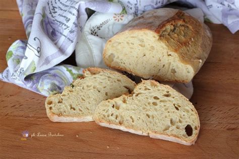 Nel terzo secolo la percentuale aumenta dall'1,5% a circa il 17%; Pagnotta con farina di grano tenero tipo 2 - La magica ...
