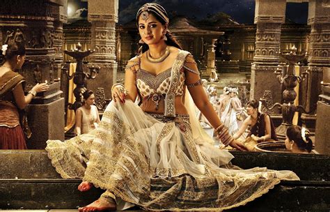 Film Actress Anushka Shetty Beautiful And Sexy Stills Cinejolly