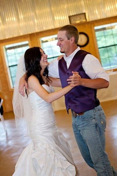 The brother of the bride should start by congratulating the couple on their first day as a married take this opportunity to express affection for your sister and let her shine. Brother ~ Sister dance photos Song: "The Cowboy In Me" by ...