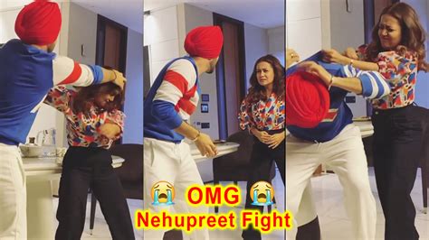 Omg Neha Kakkar Ugly Fight With Husband Rohanpreet Singh Video Gone Viral Lollywood City