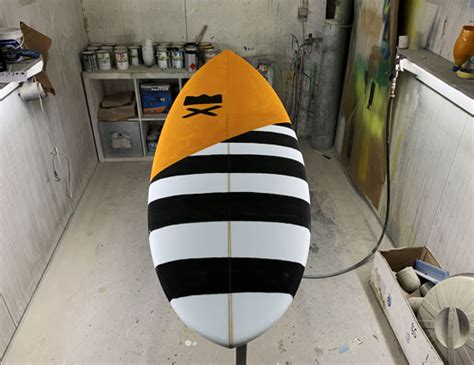 The fin depth or fin height refers to just how far the fin extends away for the bottom of the board. Lisbon Crooks and Surfers | Make your Surfboard