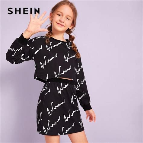 Shein Kiddie Girls Graphic Print Sweatshirt And Skirt Two Piece Sets