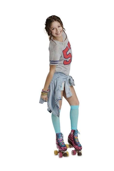 Girls Roller Skates Roller Girl Cesar Violetta Outfits Sou Luna Disney Types Of Purses