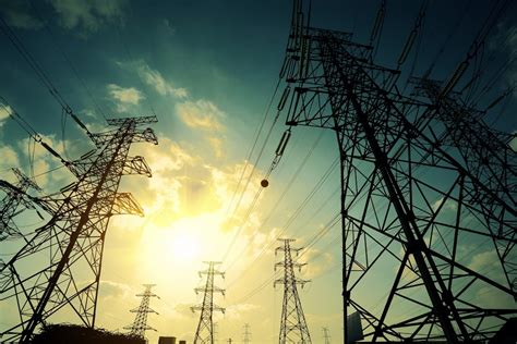 Se le comunica a un resistor de 3 w. ELECTRICIDAD: Historia, ¿Qué Es?, Tipos, Usos Y Mucho Más