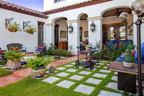 Spanish Colonial With Central Courtyard 82009ka Architectural