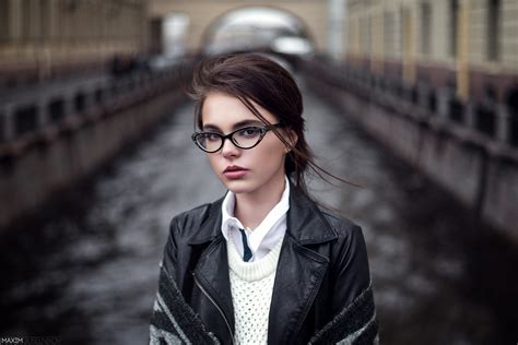 Women Brunette Women With Glasses Maxim Guselnikov Women Outdoors