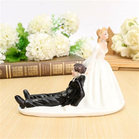 Wedding Cake Topper Couple Figurine Romantic Love Bride