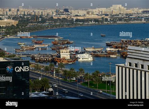 Katar Dhau Hafen Hi Res Stock Photography And Images Alamy