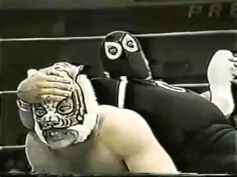 Prowresblog New Japan Pro Wrestling Tiger Mask Vs Black Man