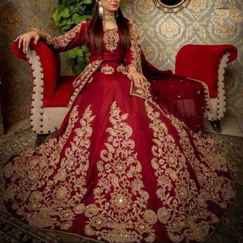 Attractive Red Bridal Lehenga And Embellishment