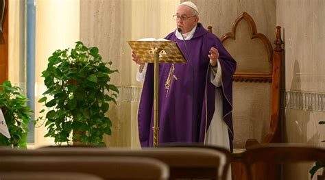 Blog Católico Gotitas Espirituales Papa Francisco En La Cruz