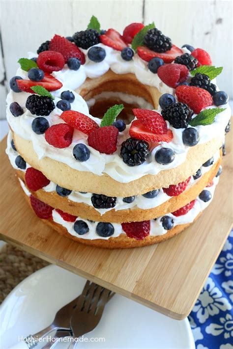 This Showstopping Angel Food Cake With Berries Takes Only 15 Minutes To