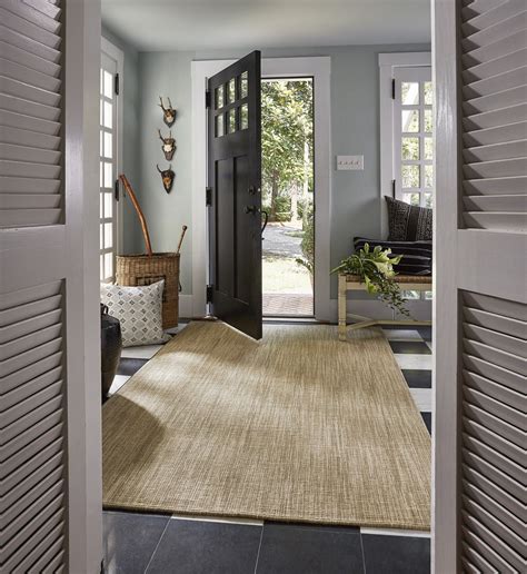 Make A Grand Entrance 25 Entryway Rug Ideas Rugs Direct