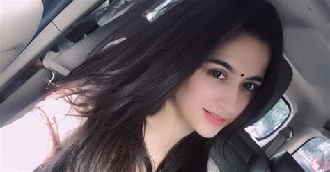 Meet This Super Sexy Selfie Model Sanjeeda ~ Meet The Whole New Range Of Cute Global And Local