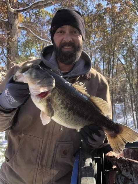 The alleged 2018 intrusion into the device led to the release of intimate images. Pin by Bass-Fishing-Source.com on Fishing | Bass fishing ...
