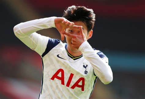 Son And Kane Combination Leads Spurs Rout Of Southampton The