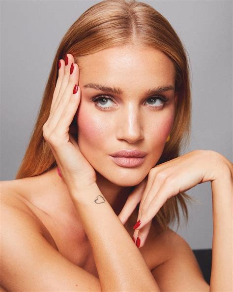 She is best known for her work for lingerie retailer victoria's secret, for. Rosie Huntington-Whiteley Gets Glam for Launch of Rose Inc ...