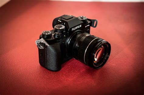 Find out more in sony a6600 review! Fujifilm X-T4 vs. Sony A6600: Top APS-C mirrorless cameras ...