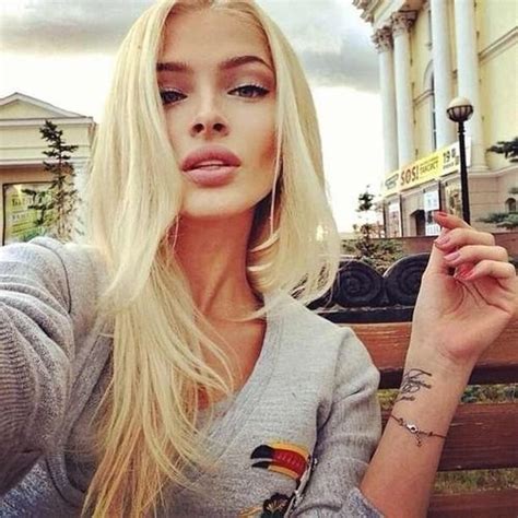 Her neck piece makes her unique and instantly recognizable all around the globe. alena shishkova | ... june 30th 2013 at 8 41am tagged alena shishkova model blonde notes 355 ...