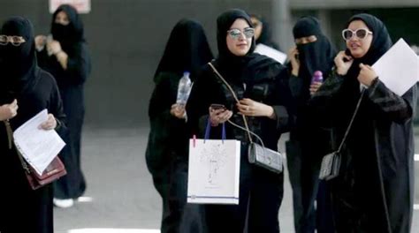 Saudi Women Allowed To Obtain Passports Travel
