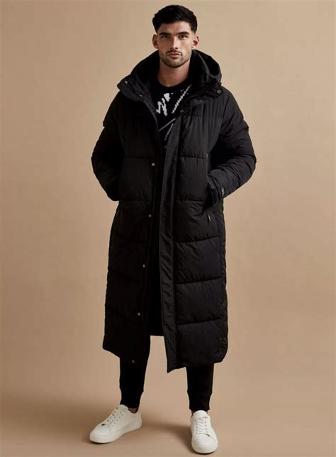 Men S Puffer Jackets To Keep You Toasty And Trendy In The Colder Months