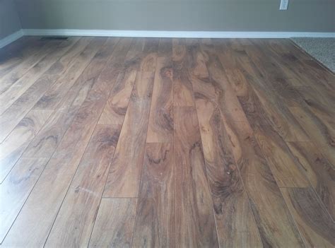 What Does Laminate Flooring Look Like Flooring Designs