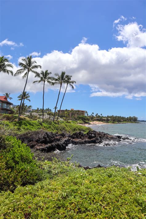 Wailea Beach Walk Strolling Along The Luxury Hotels Of Maui Hawaii
