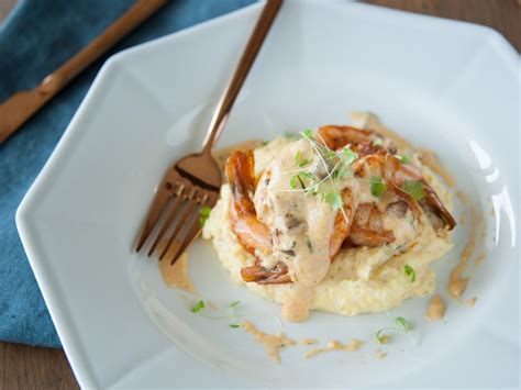 Shrimp And Smoked Grits With Tasso Gravy Recipe Food Network