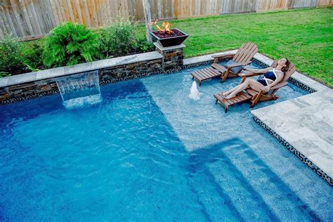 Pin By Emily Dargan On Outdoor Landscaping Inspiration Pools Backyard