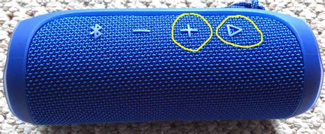 You can tell the device is on when the power button has a. JBL Flip 4 Reset Instructions, Solves Many Speaker ...