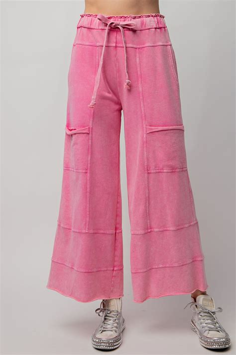 Pink Buckle Cargo Pants – The Buckle Shop