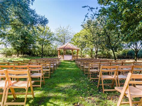 Crockwell Farm Wedding Venue In Daventry For Better For Worse