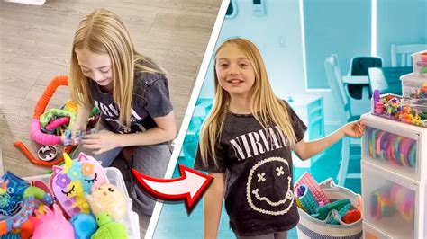 Organizing Everleighs Huge Fidget Toy Collection 🥳 Mrs Bench Youtube