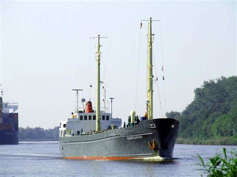 KORMORAN - IMO 6602599 - Callsign E5U2181 - ShipSpotting.com - Ship ...